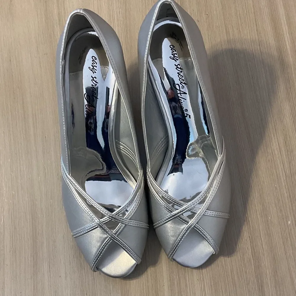 Easy Street Silver Crisscross Heels